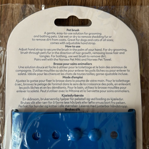 Norwex Pet Brush NEW - Picture 3 of 7